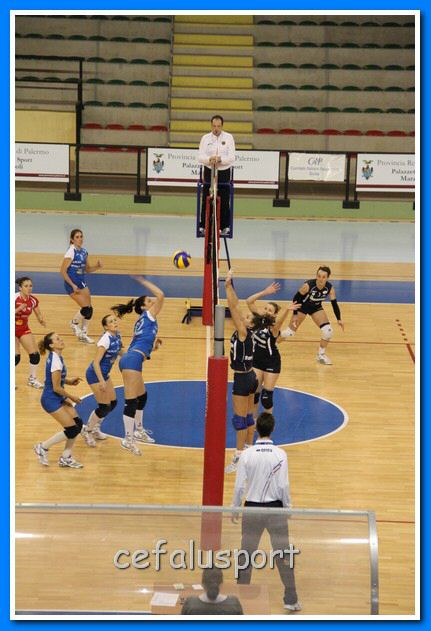 130120 volley 185_tn.jpg